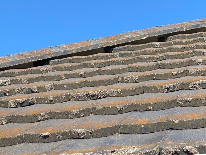 屋根の劣化画像